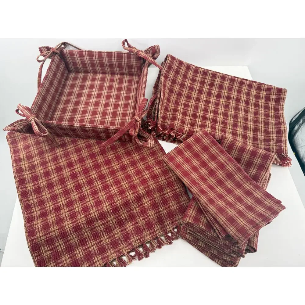Park Imports Plaid Table Linens Casserole Carrier Runner Napkins Placemats Set
